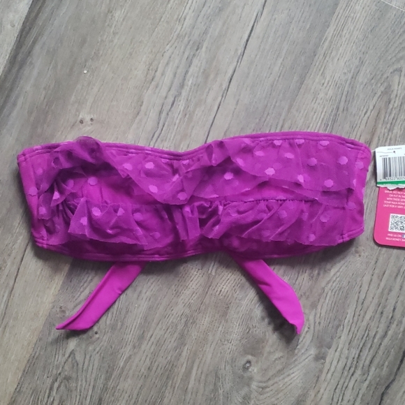 Hula Honey Other - Hula Honey Bikini Top New large Raspberry Hula Honey Other - Hula Honey Bikini Top New large Raspberry